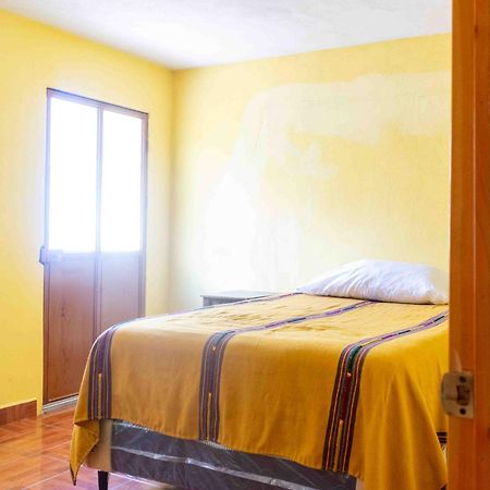 Casa Esperanza Lägenhet Panajachel Exteriör bild