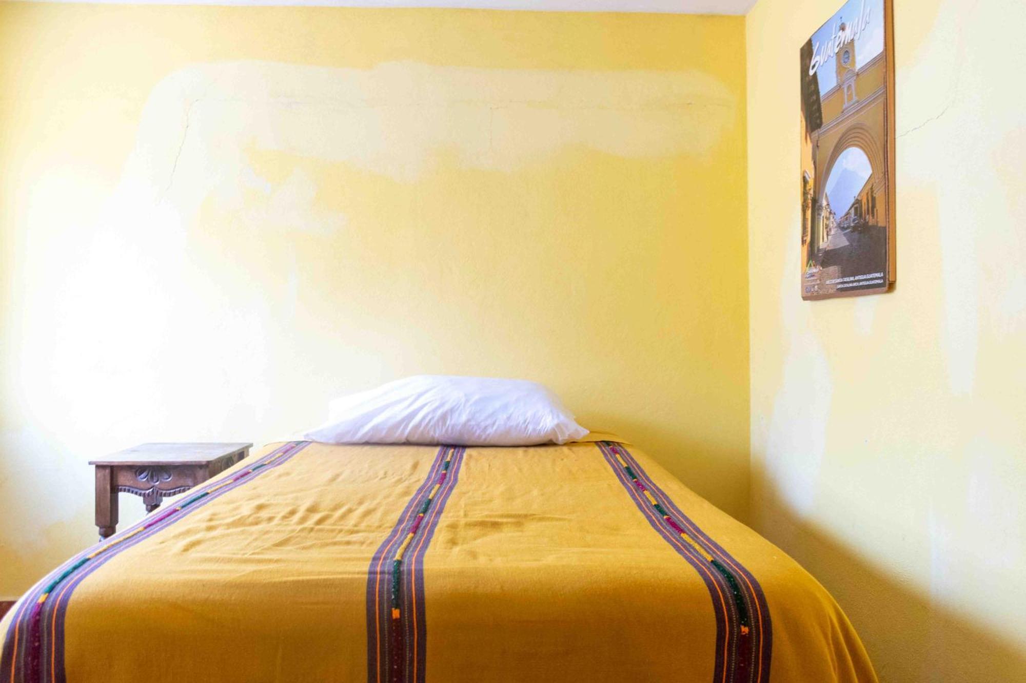 Casa Esperanza Lägenhet Panajachel Exteriör bild