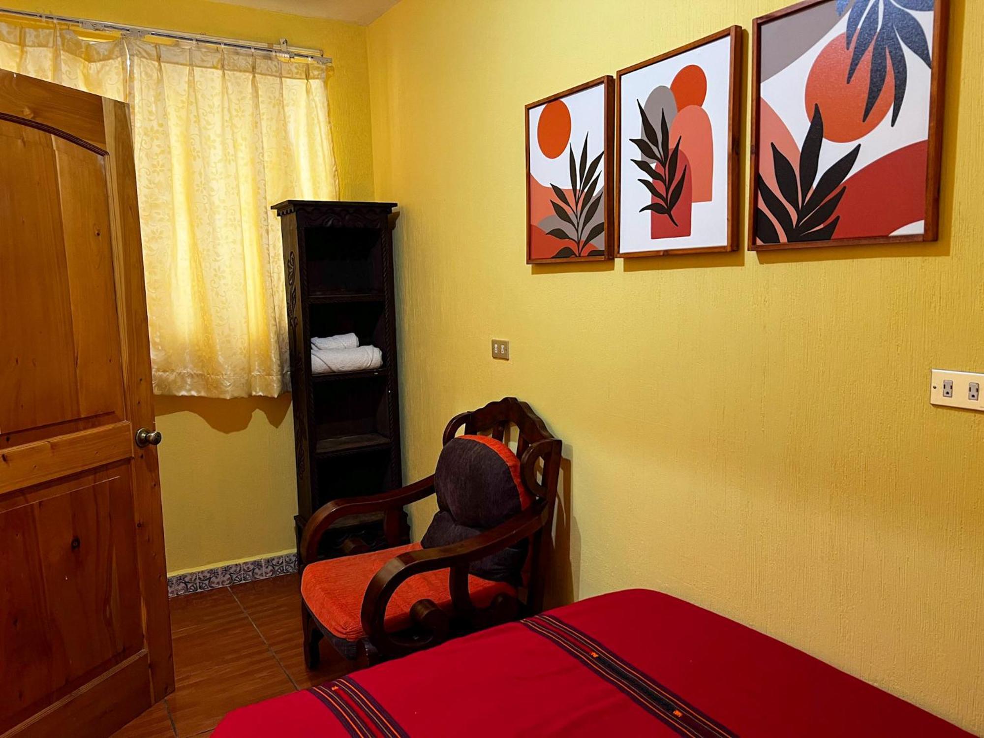 Casa Esperanza Lägenhet Panajachel Exteriör bild