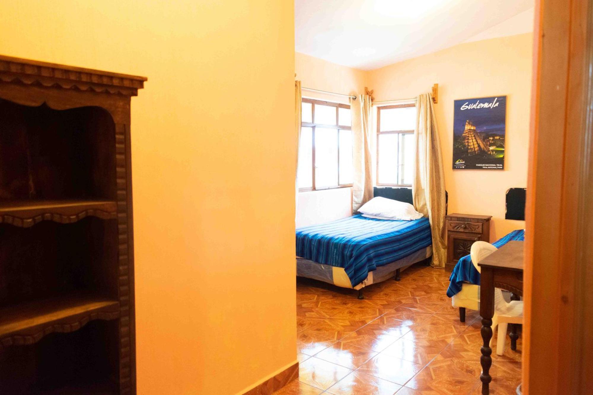 Casa Esperanza Lägenhet Panajachel Exteriör bild